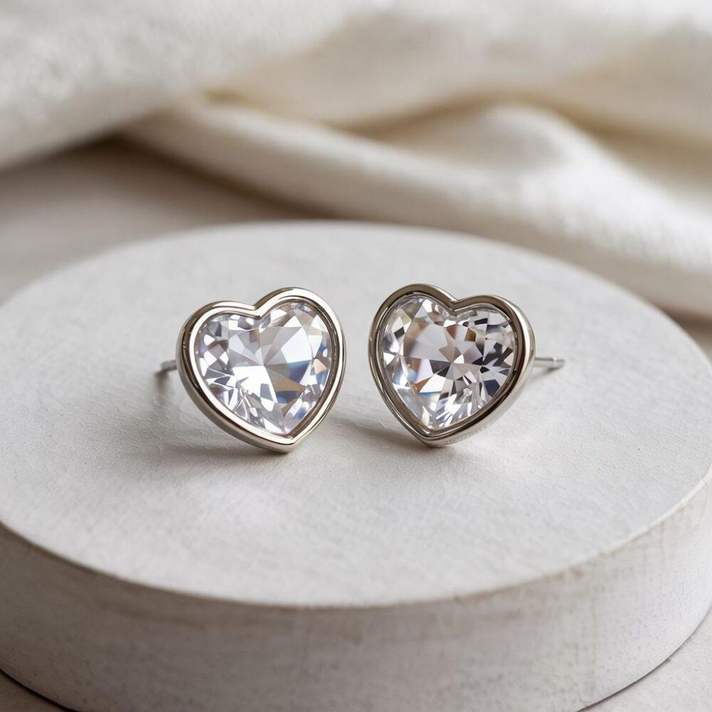 biżuteria w kształcie serca