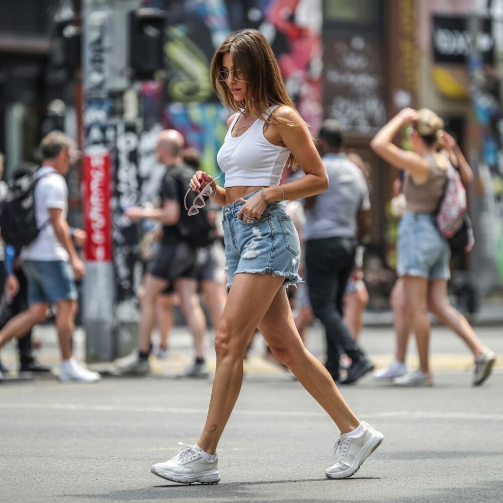 krótkie spodenki damskie