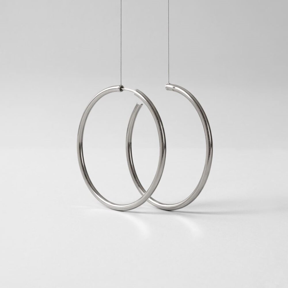 minimalistyczne kolczyki koła