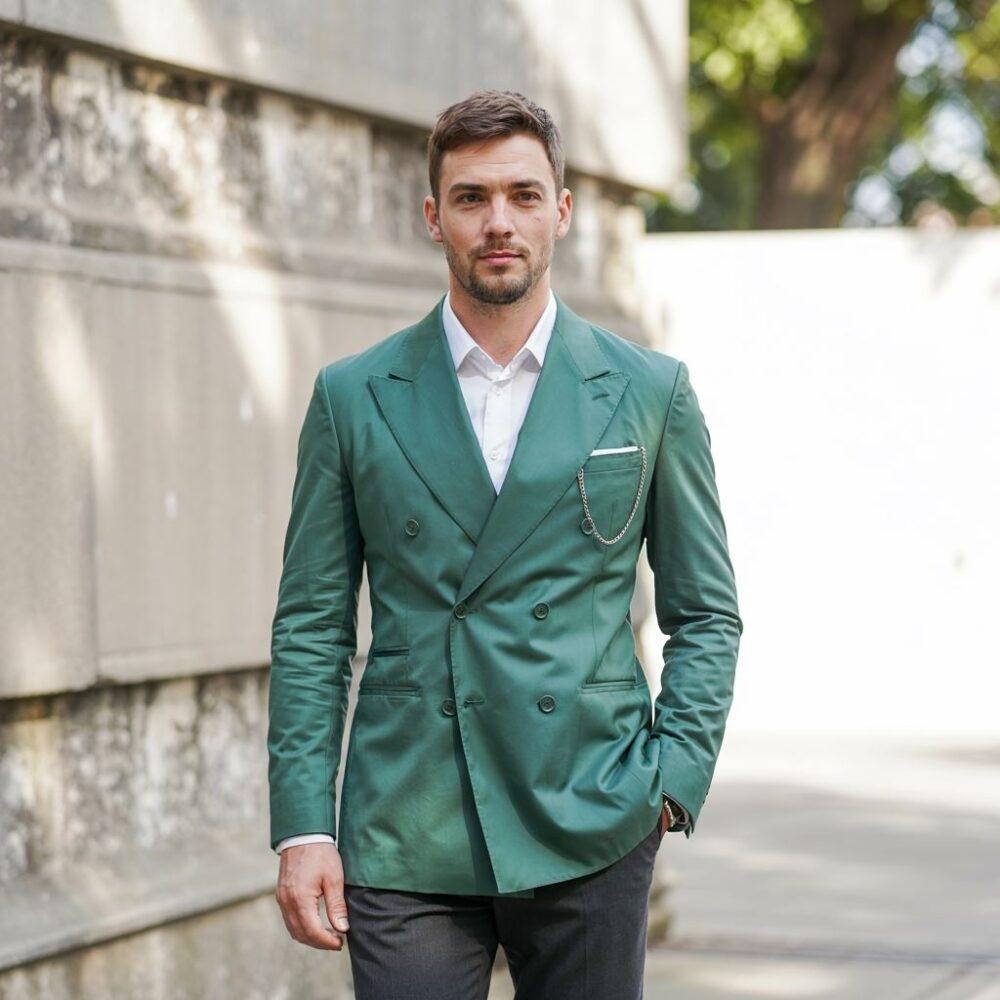 stylowy garnitur męski